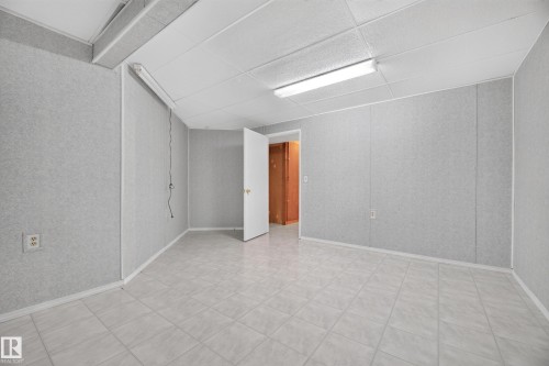#117 51 Alton Dr, Leduc, AB - Indoor Photo Showing Other Room