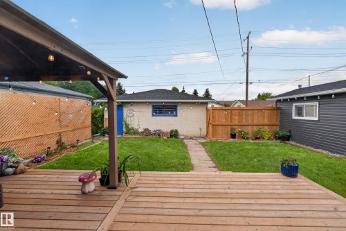 5608 101A Avenue, Edmonton, AB 