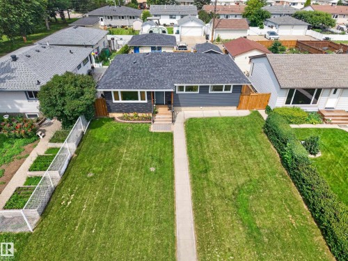 5608 101A Avenue, Edmonton, AB 