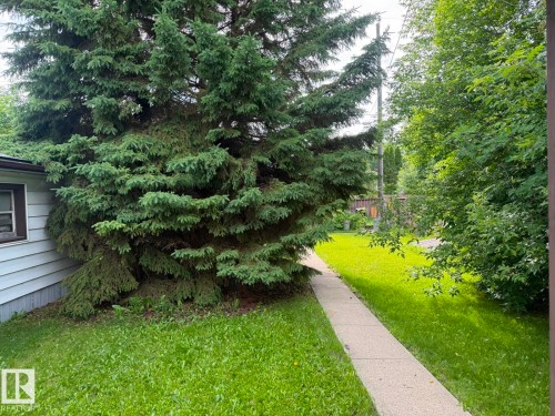 12114 41 Street, Edmonton, AB 