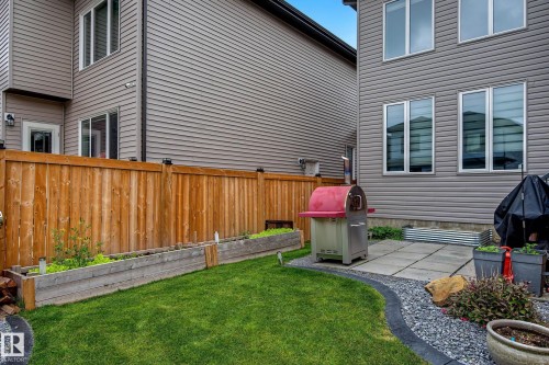 4010 46 Avenue, Beaumont, AB - Outdoor With Exterior