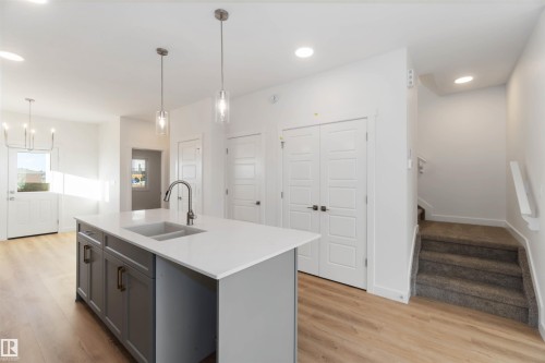 17306 6A Street Ne, Edmonton, AB 
