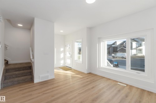 17306 6A Street Ne, Edmonton, AB 
