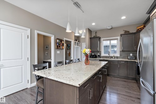 3417 Weidle Way, Edmonton, AB 
