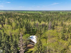 464044 RGE ROAD 270  Rural Wetaskiwin County, AB T9A 1X2