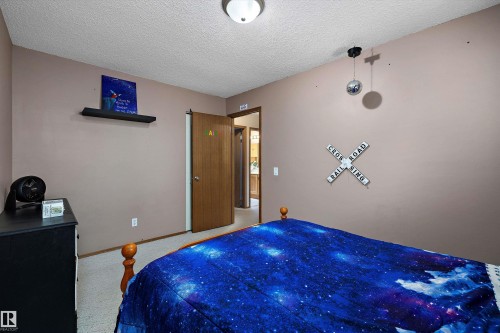 2127 40 Street, Edmonton, AB 