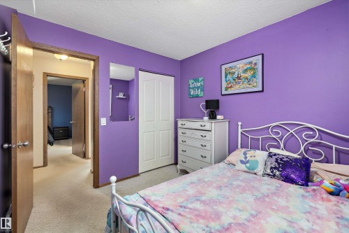 2127 40 Street, Edmonton, AB 