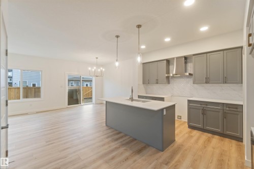 2503 194 Street, Edmonton, AB 