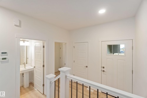 2503 194 Street, Edmonton, AB 