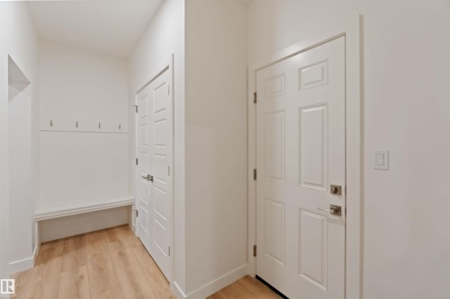 2503 194 Street, Edmonton, AB 