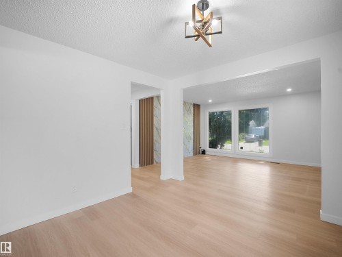 8804 19 Avenue, Edmonton, AB 