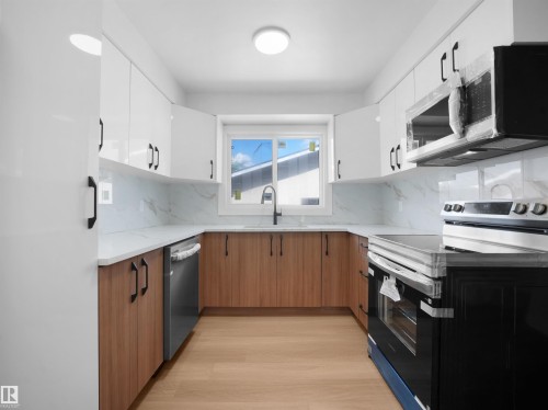 8804 19 Avenue, Edmonton, AB 