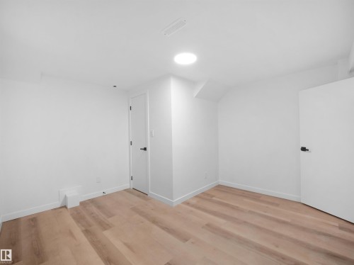 8804 19 Avenue, Edmonton, AB 