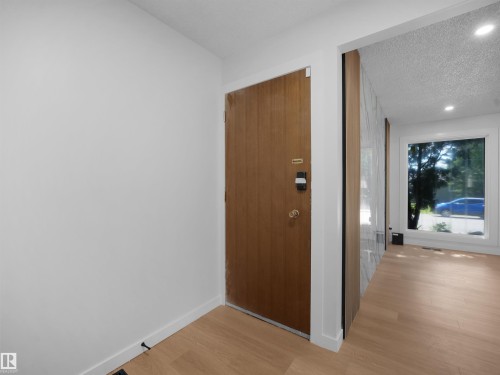 8804 19 Avenue, Edmonton, AB 