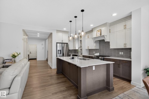 52 Aberdeen Crescent, Sherwood Park, AB - Indoor Photo Showing Kitchen With Double Sink With Upgraded Kitchen