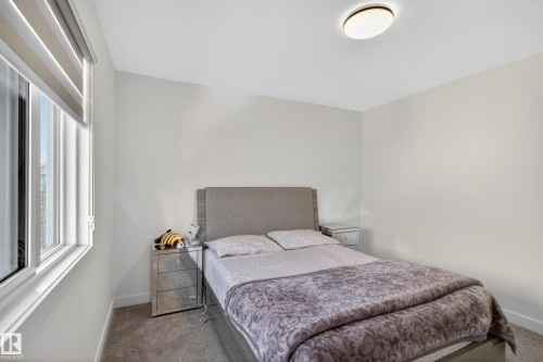 52 Aberdeen Crescent, Sherwood Park, AB - Indoor Photo Showing Bedroom