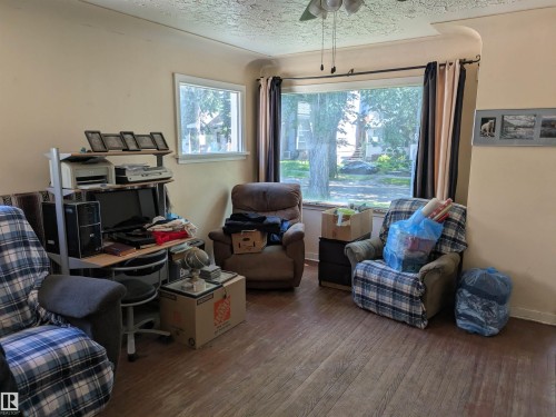 11412 85 Street, Edmonton, AB 
