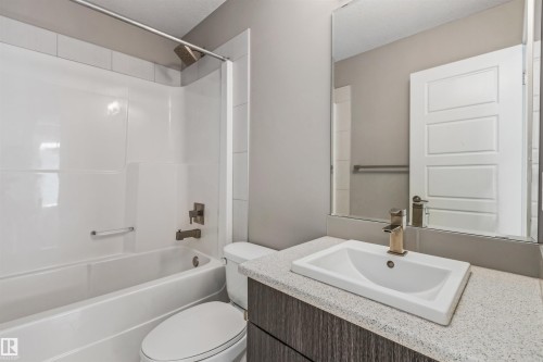 15 Redding Way, Fort Saskatchewan, AB 