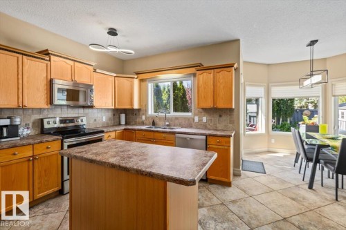 19 Orlando Drive, St. Albert, AB 
