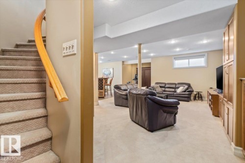 19 Orlando Drive, St. Albert, AB 