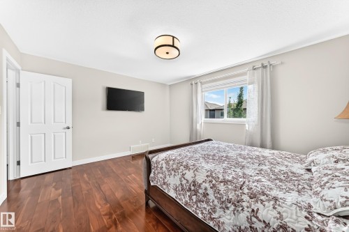 17819 8 Avenue, Edmonton, AB 