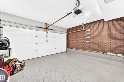 17819 8 Avenue, Edmonton, AB 