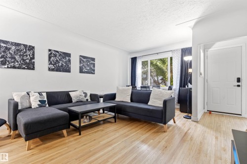 11115 11117 116 Street, Edmonton, AB 
