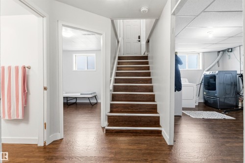 11115 11117 116 Street, Edmonton, AB 