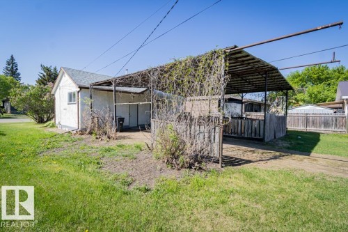 Outdoor structure - 5218 52 Ave, St. Paul Town, AB - Outdoor