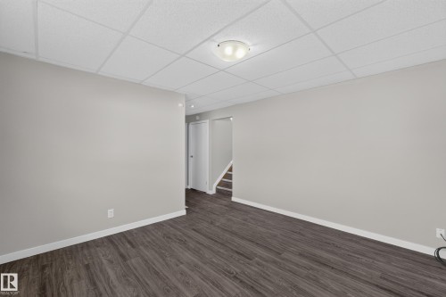 131 Cameron Crescent, Wetaskiwin, AB - Indoor Photo Showing Other Room