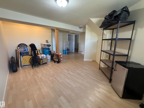 25 Heatherglen Crescent, Spruce Grove, AB 