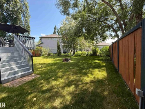 25 Heatherglen Crescent, Spruce Grove, AB 