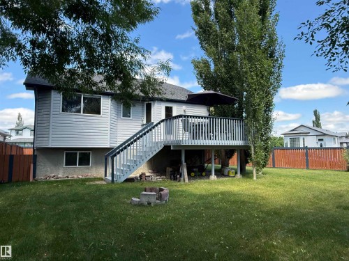 25 Heatherglen Crescent, Spruce Grove, AB 