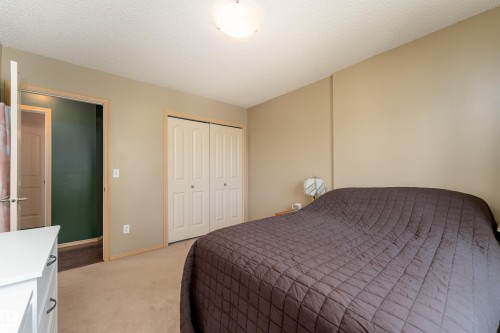 2 604 62 Street, Edmonton, AB - Indoor Photo Showing Bedroom