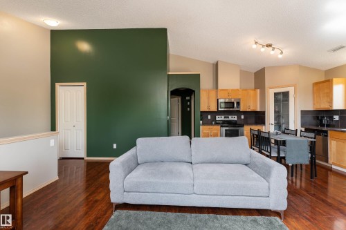 2 604 62 Street, Edmonton, AB - Indoor