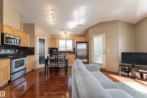 2 604 62 Street, Edmonton, AB - Indoor