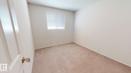 3703 131 Avenue, Edmonton, AB 