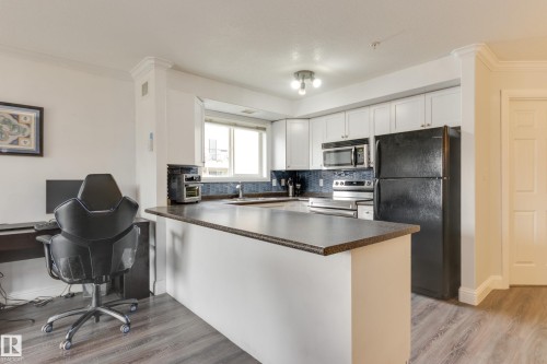 307 13005 140 Avenue, Edmonton, AB 