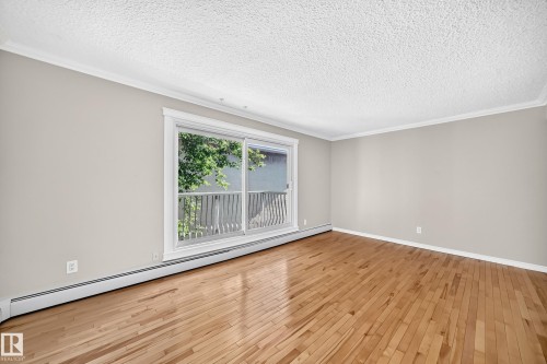 305 10225 117 Street, Edmonton, AB 