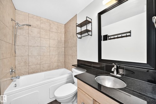 305 10225 117 Street, Edmonton, AB 