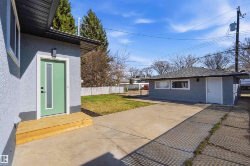 8736 66 Avenue, Edmonton, AB 