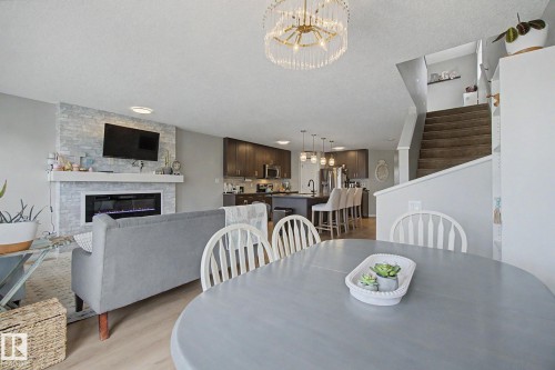 2326 74 Street, Edmonton, AB 