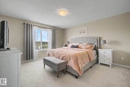 2326 74 Street, Edmonton, AB 