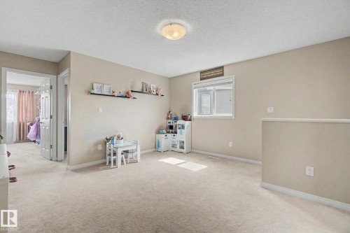 2326 74 Street, Edmonton, AB 
