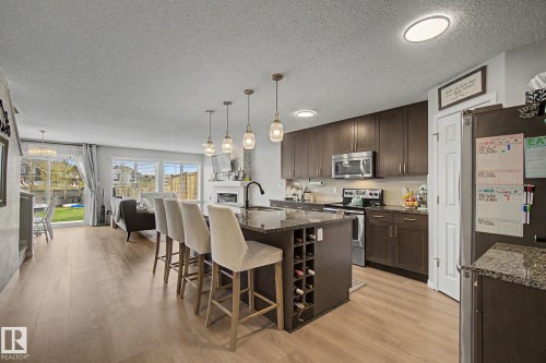 2326 74 Street, Edmonton, AB 