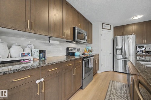 2326 74 Street, Edmonton, AB 