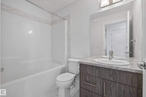 2707 Orchards Road, Edmonton, AB 