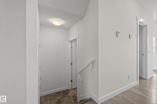 2707 Orchards Road, Edmonton, AB 