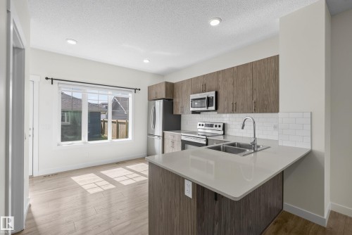 2707 Orchards Road, Edmonton, AB 