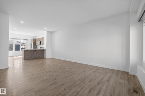 2707 Orchards Road, Edmonton, AB 